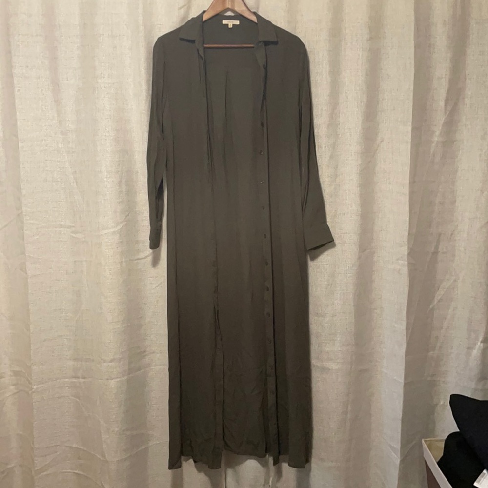 Easel Cardigan SZ Small